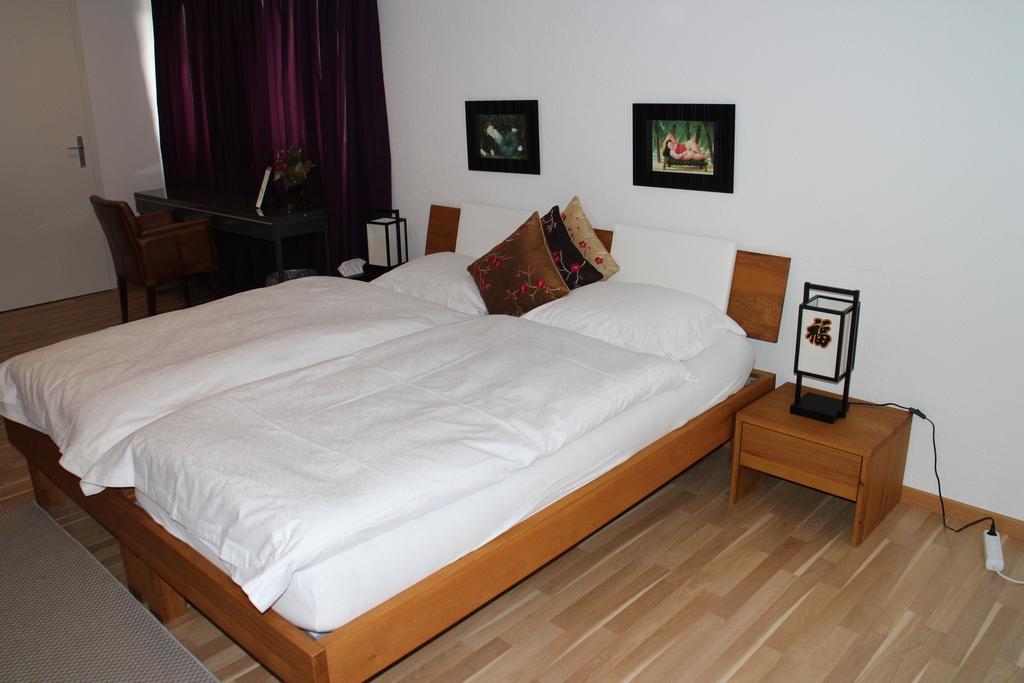 City Hotel Ветинген Стая снимка
