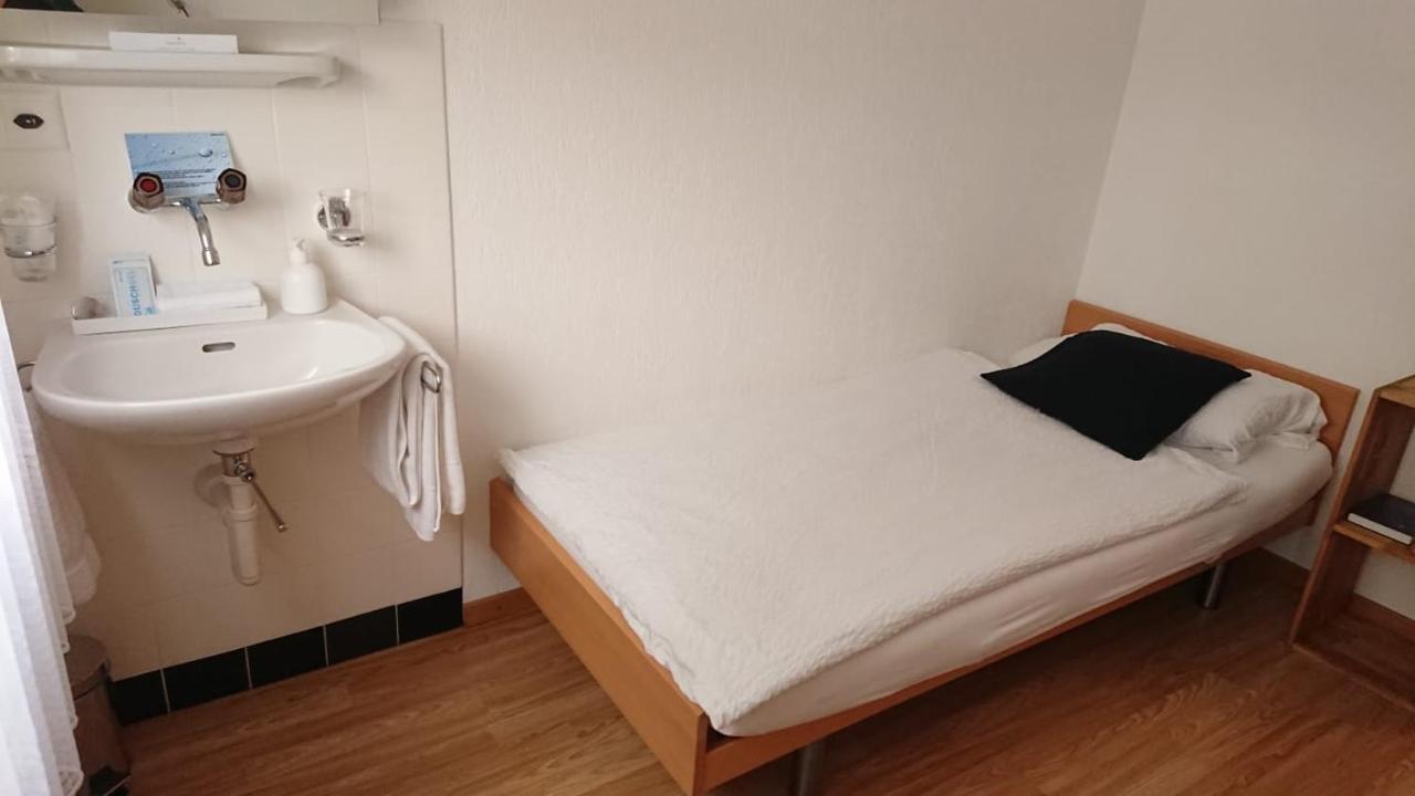 City Hotel Ветинген Екстериор снимка